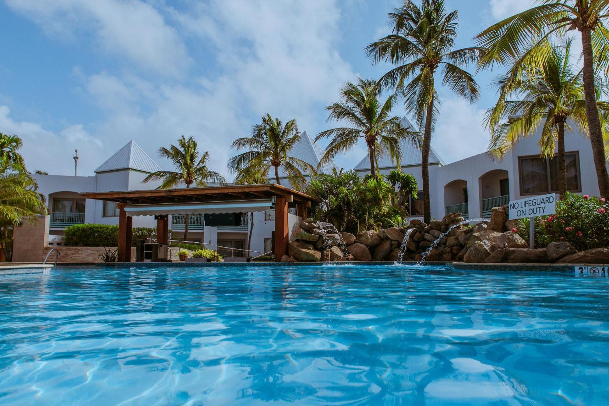 The Mill Resort And Suites Palm Beach Exterior photo